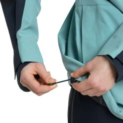 Haglöfs HAGLÖFS ELATION GTX JACKET W FROST BLUE/TARN BLUE 23 10 Haglöfs HAGLÖFS ELATION GTX JACKET W FROST BLUE/TARN BLUE 23 -Koude Kleding 9 113441 elation gtx jacket w frost blue tarn blue 604658 4xg 05