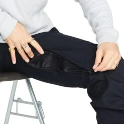 VOLCOM SPECIES STRETCH PANT W BLACK 23 9 VOLCOM SPECIES STRETCH PANT W BLACK 23 -Koude Kleding 9 115529 species stretch pant black h1352303 blk 05